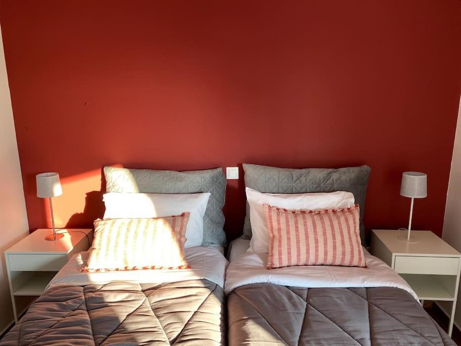 Spacious And Sunkissed 3Br & 2 Bathrooms Apartment Athén Kültér fotó